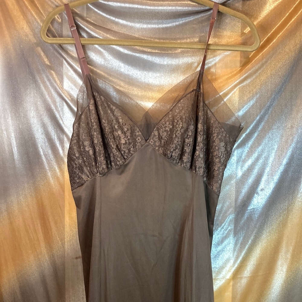 Vintage‎ 1950’s Van Raalte brown slip chemise 32” chest. ACE. B9